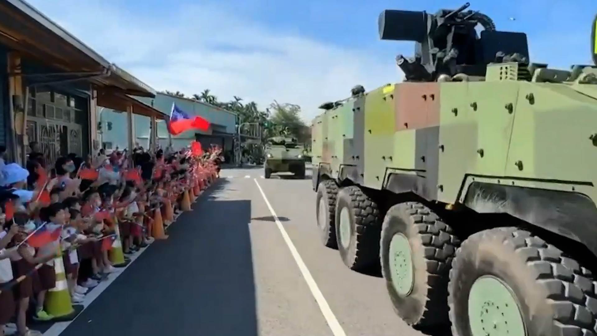 跨螢用NEW.00_01_24_17.Still033