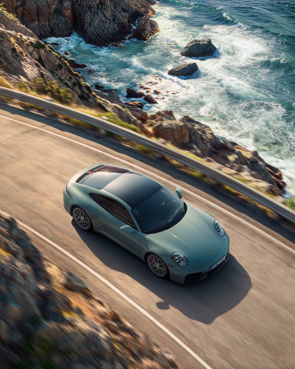 車輛搭載3.0升六缸水平對臥雙渦輪增壓引擎，最大輸出達480匹，較前代車型提升30匹。（圖／Porsche提供）