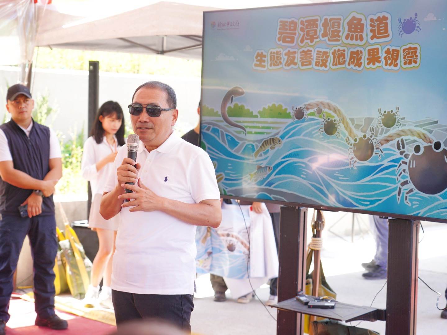 市長侯友宜視察時表示，未來的碧潭不僅風景優美，更要成為生態水樂園。（圖／<a href='/search/tags/新北市政府水利局/' target='_blank'>新北市政府水利局</a>提供）