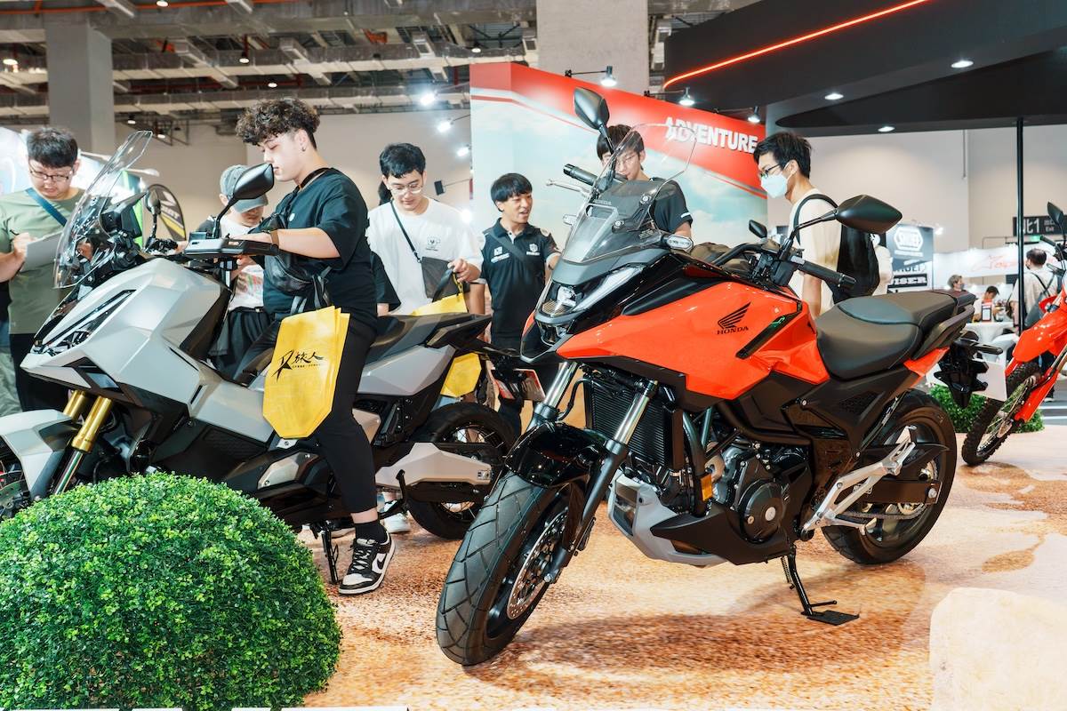 NC750X採用了更具現代感的銳利車身設計和簡約的風格。（圖／林昱丞攝影）