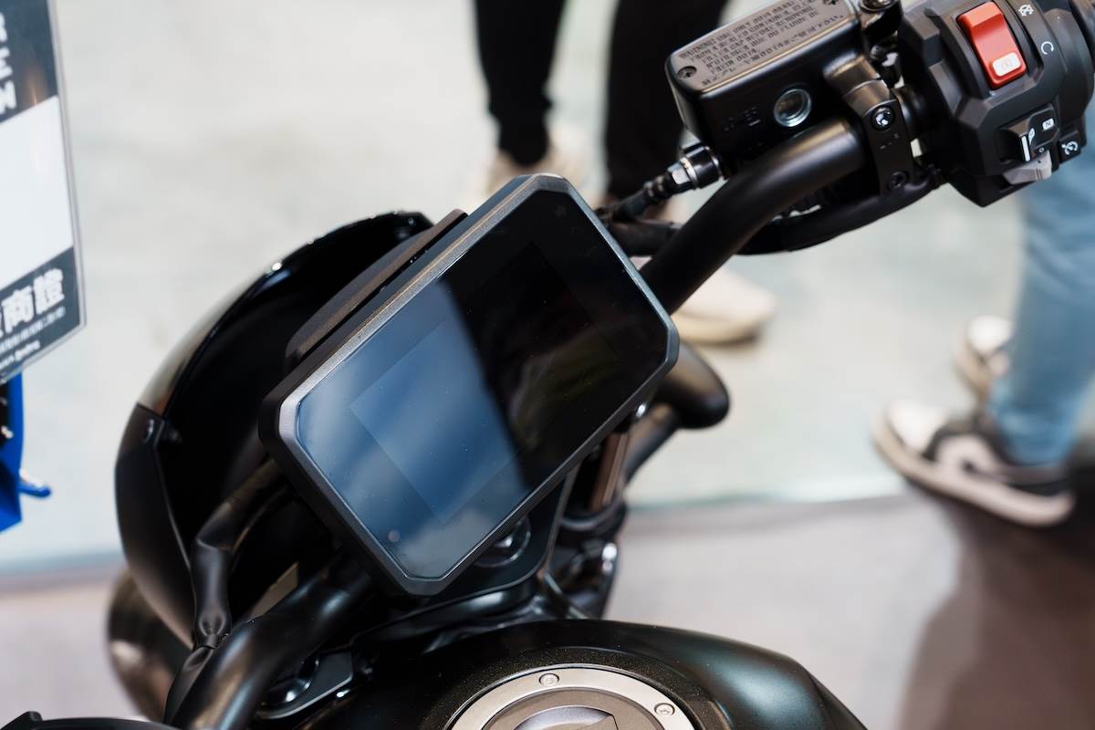 Rebel 1100SE DCT全新五吋全彩TFT螢幕提高在陽光下的可視性。（圖／林昱丞攝影）