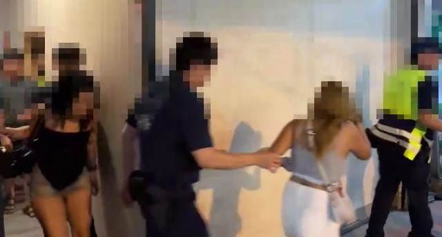 7E30DFD8DF61AB60C55036DBBC9FAC148288C46C.mp4_snapshot_00.11.327