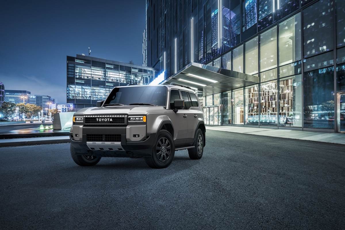 「LAND CRUISER預選登錄抽籤活動」只能透過「TOYOTA官網線上預選」或「智慧購APP」,完成預選登錄並支付2萬元預選金才有資格。(圖/和泰提供)