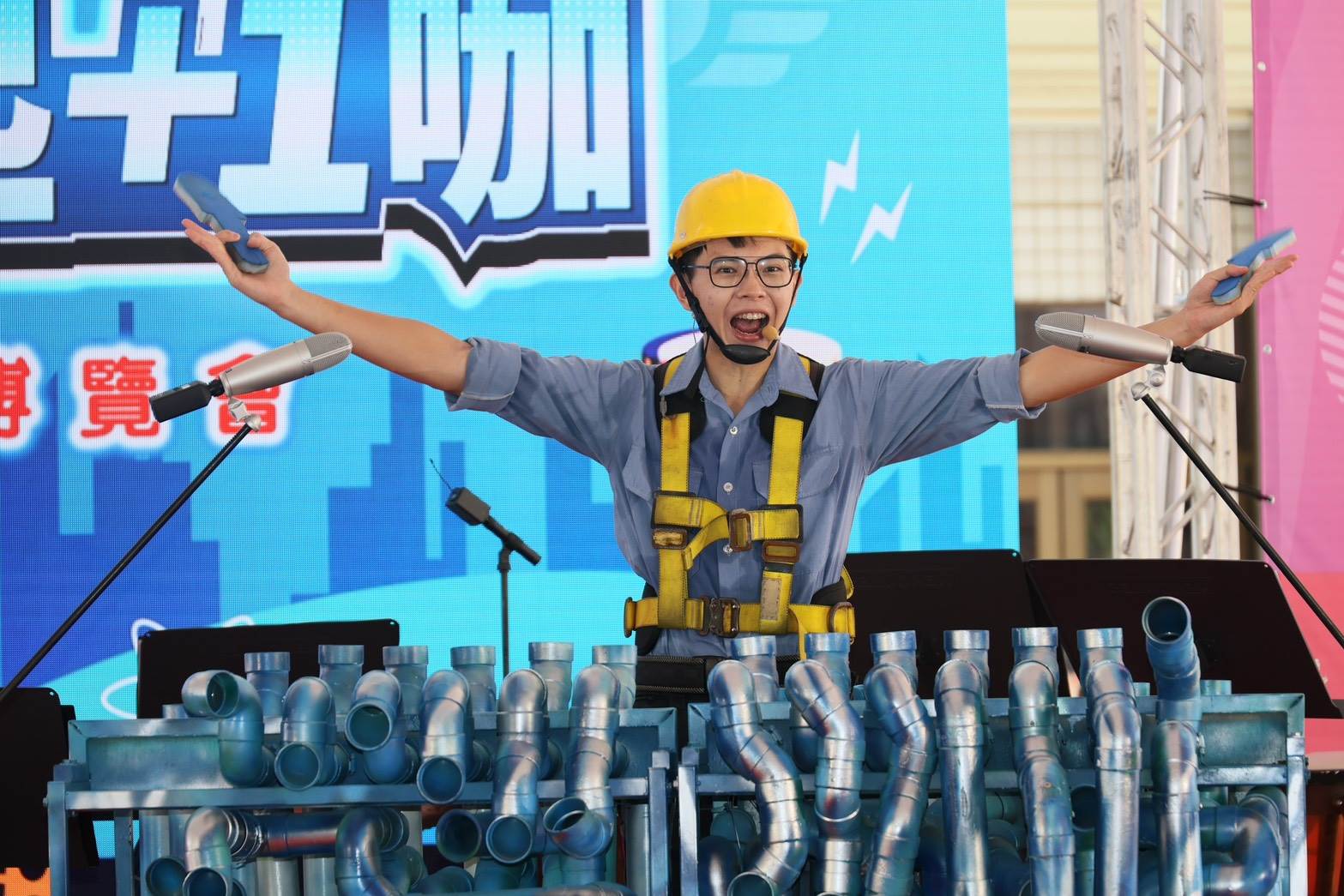 開幕表演由博愛國小管樂團攜手網路知名創作者水管阿民合作演出。（圖／嘉義市政府提供）