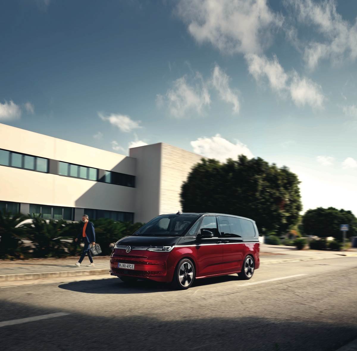 車輛搭載2.0 升直列四汽缸TDI渦輪增壓柴油引擎,可提供150匹最大馬力及36.7公斤米最大扭力。(圖/台灣福斯商旅提供)