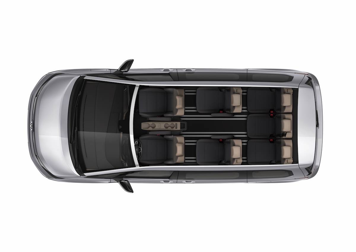 內裝配備格局延續Multivan Life及Style車款,結合數位新創科技與正七人座彈性大空間座艙。(圖/台灣福斯商旅提供)