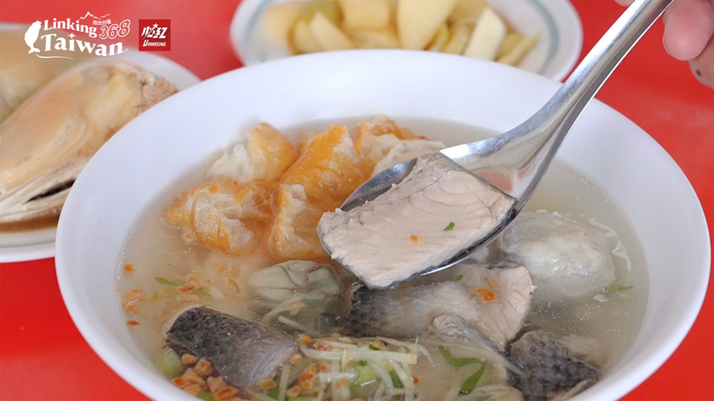 學甲，是臺南的虱目魚重要產地，養殖面積有大約550公頃。在這裡，早餐吃一碗虱目魚粥，是當地人的日常。（圖／《恁去台灣》提供）