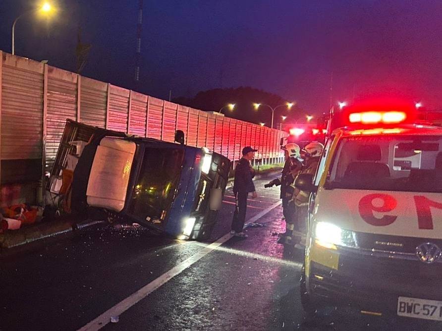 28CB7F726BF90B759E09A71DF6F3BBE53F3EB19E