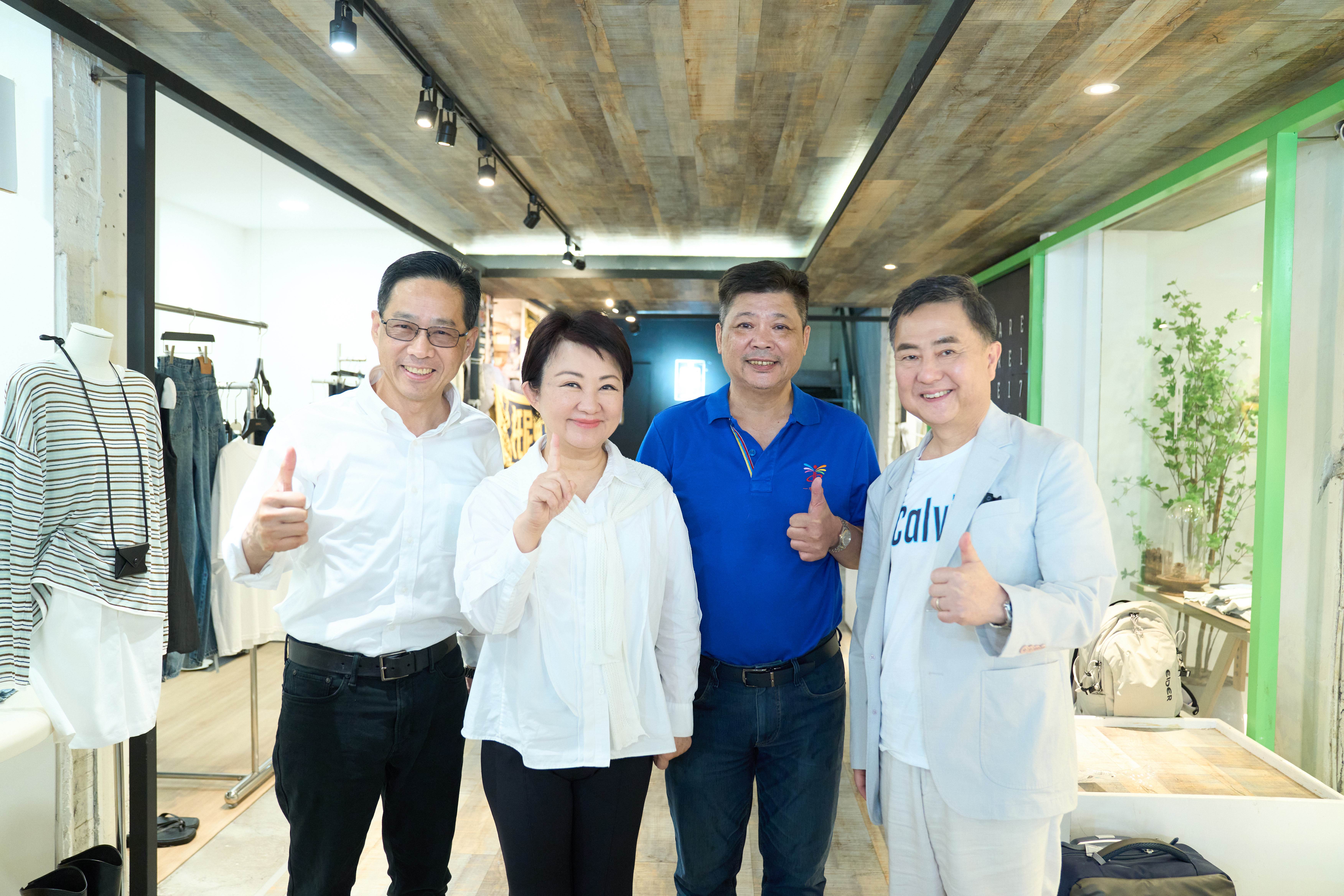 李殷鎬前代表特地南下台中參與拍攝，與市長盧秀燕合影互動融洽，展現韓式親和與台中熱情。（圖／台中市政府經濟發展局提供）