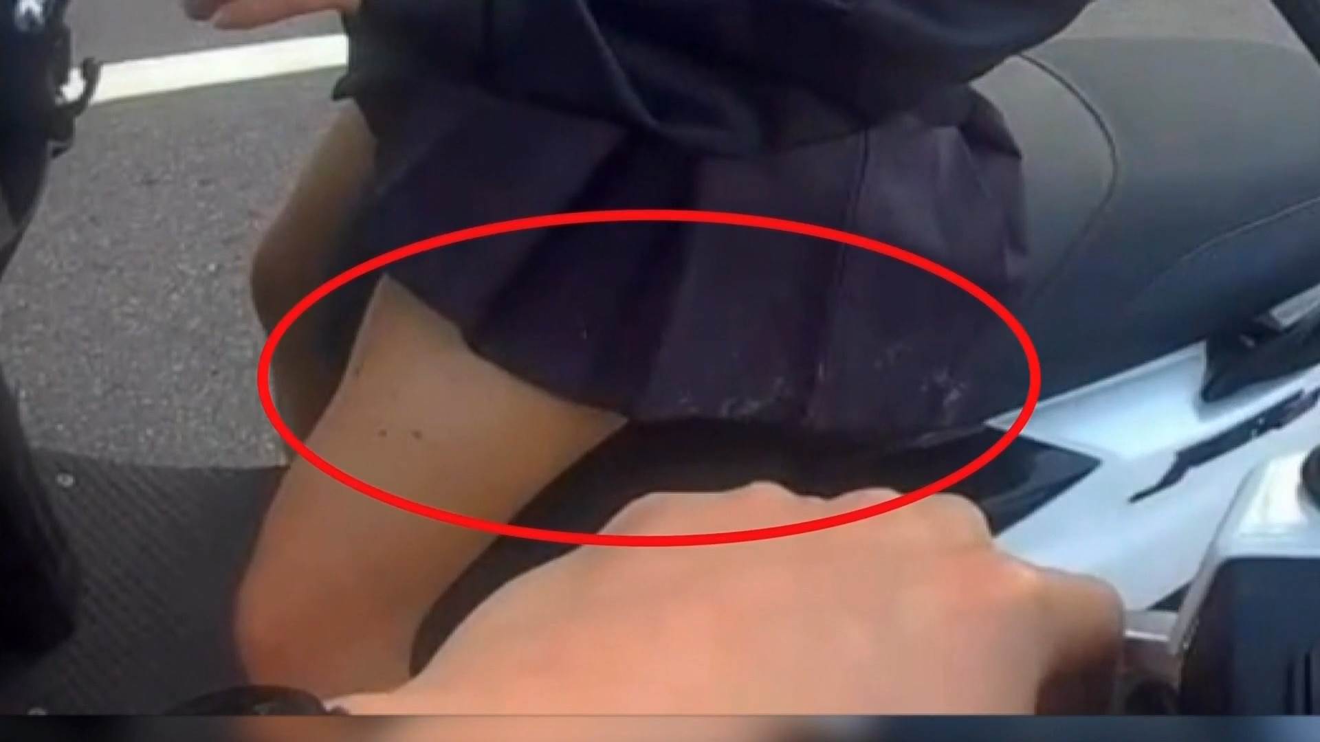 短裙妹酒駕13003