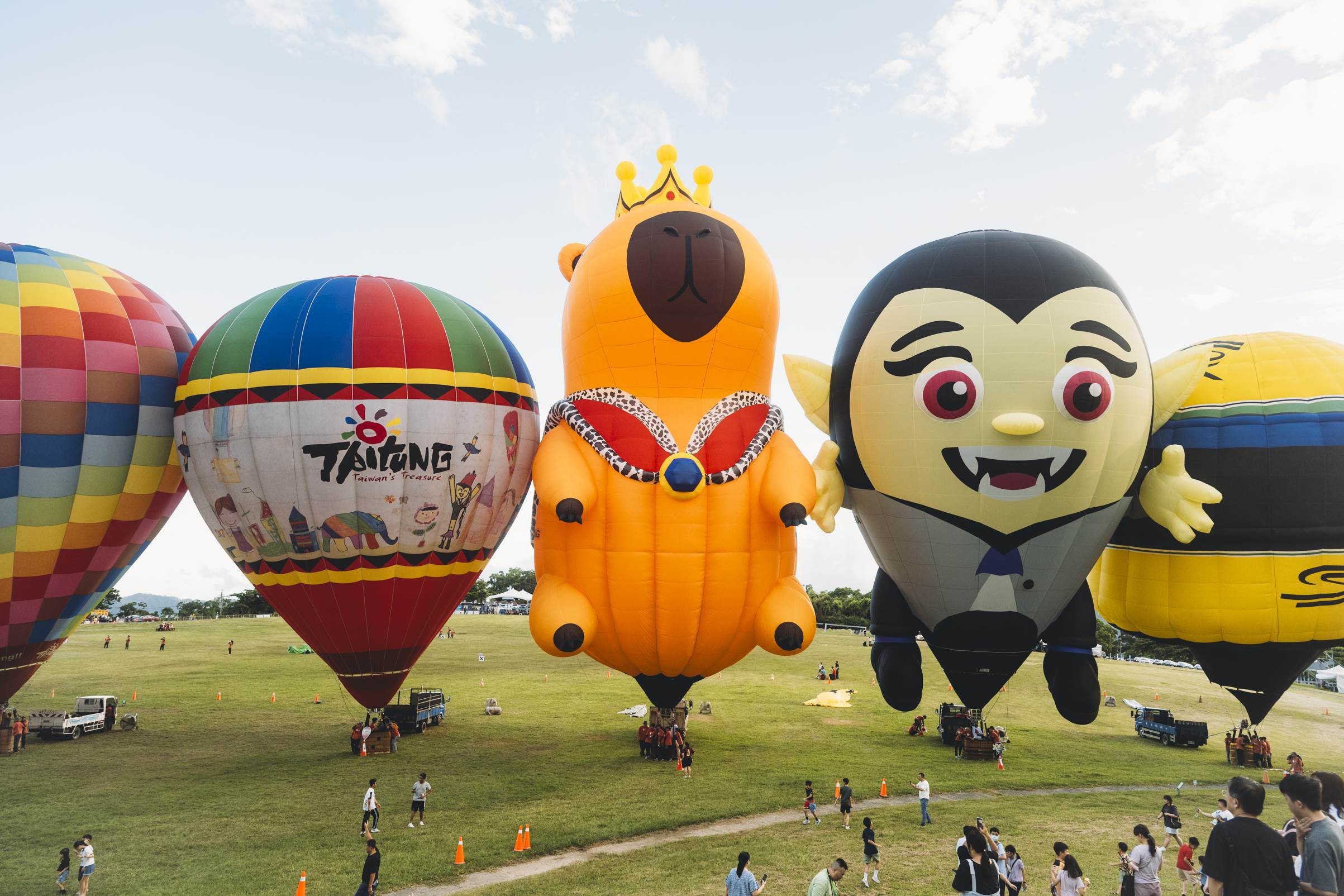 臺灣國際熱氣球嘉年華適逢15週年，加入重量級IP合作推出全新造型球。（圖／臺東縣政府提供）