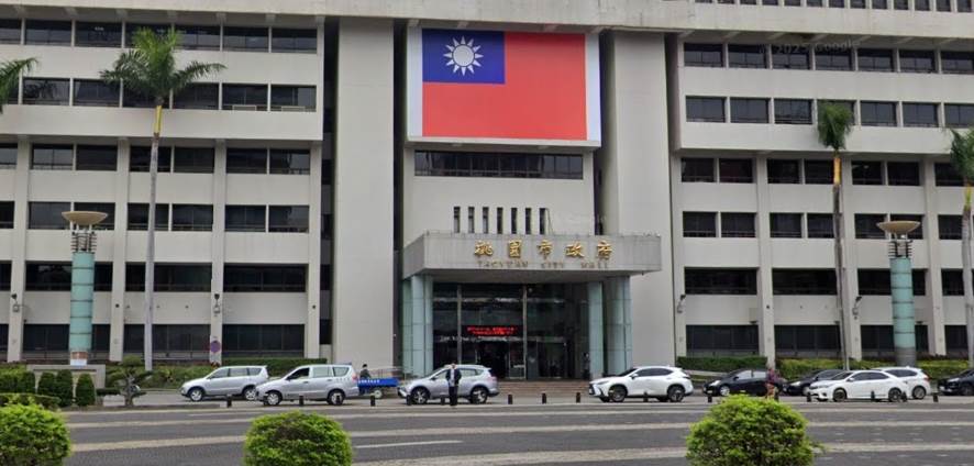 桃園市政府都市發展局推出「舊市區人本示範街區招牌廣告補助計畫」。（圖／翻攝自Google maps）