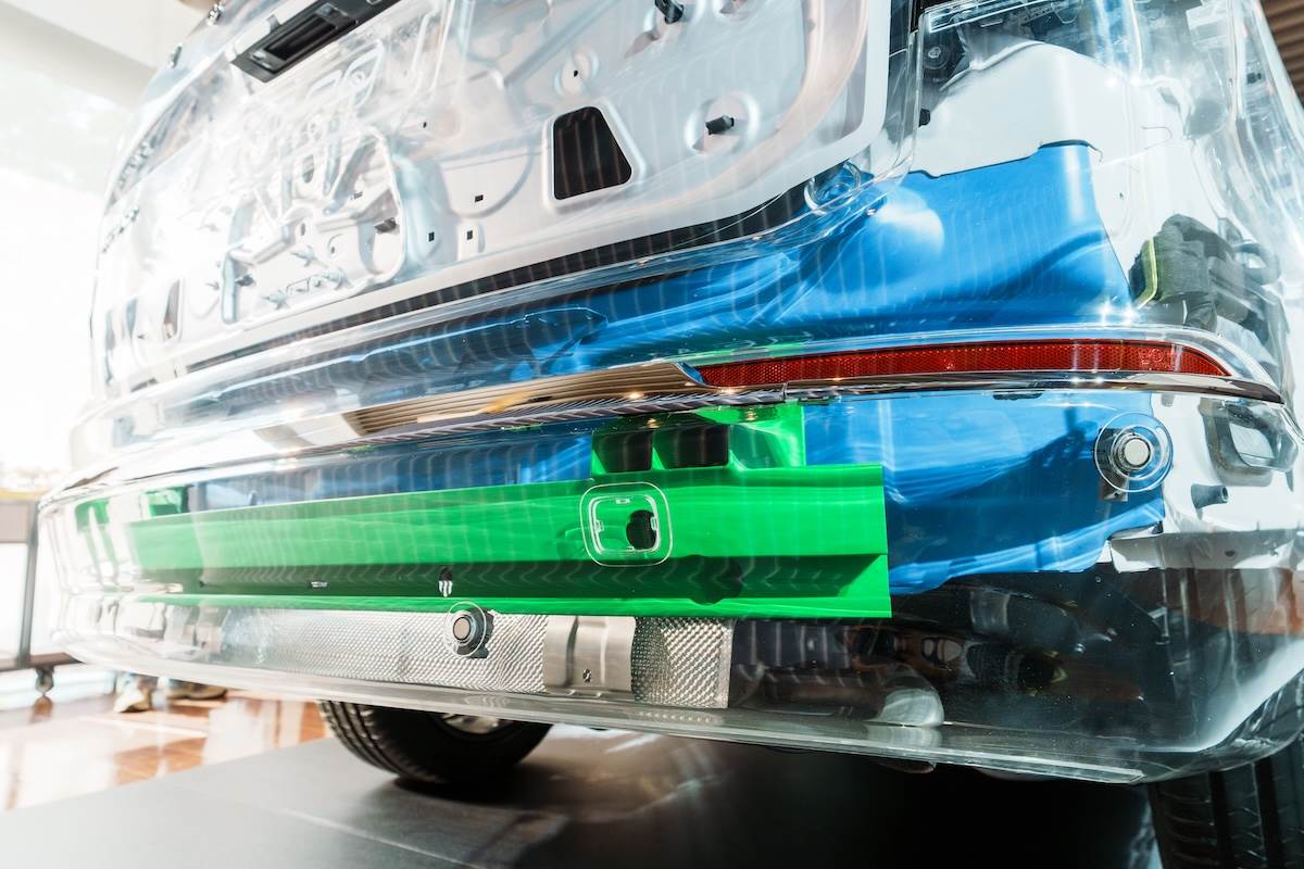 XC90充份運用設計於第三排座椅後方的車尾潰縮防護區，吸受衝擊力道並分散撞擊能量。（圖／林昱丞攝影）