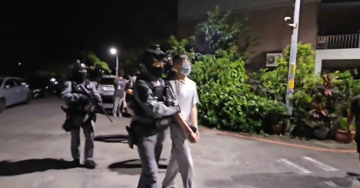 劉男遭警方逮捕。（圖／東森新聞）