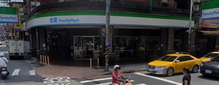 全家針對該服務推出期間限定優惠活動即日起至7月31日。（圖／翻攝自Google maps）