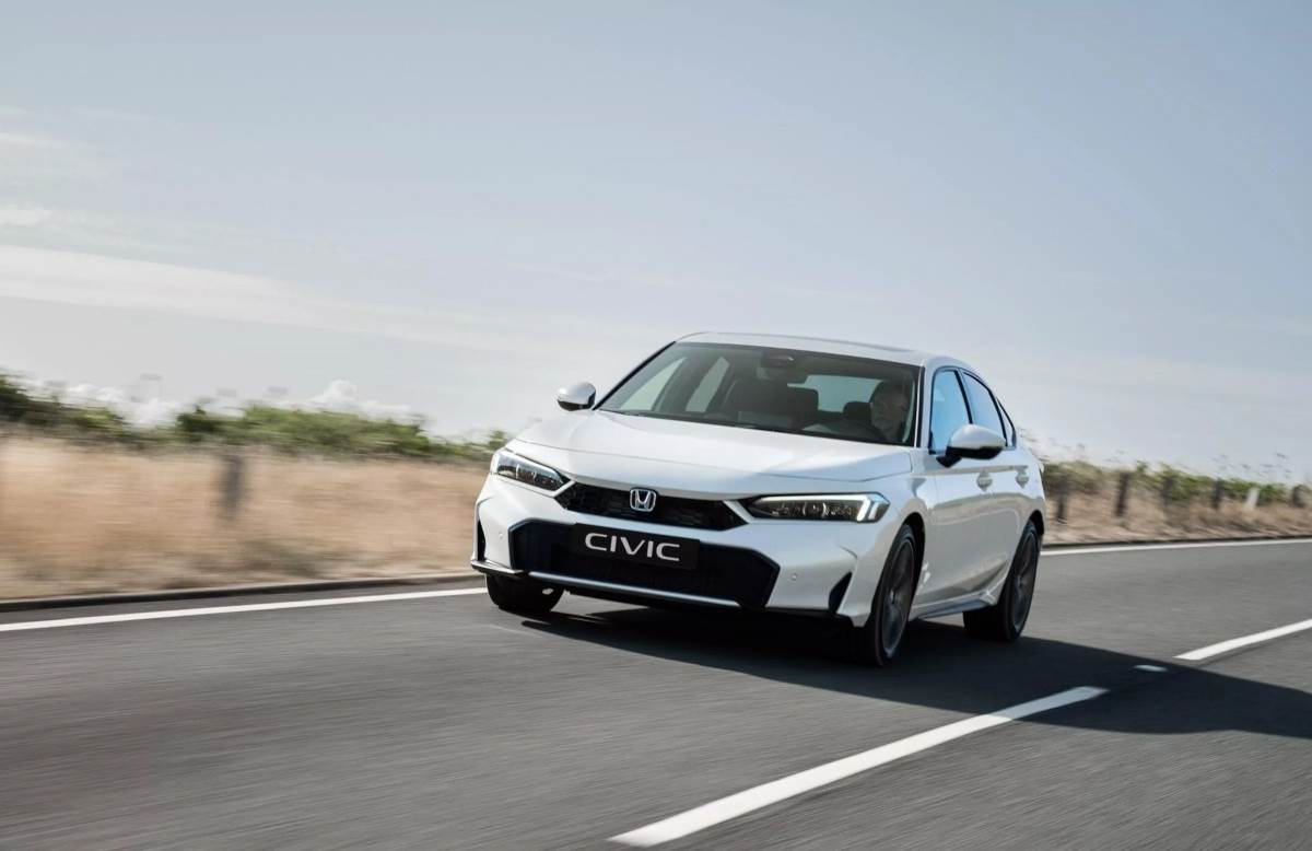 動力部分也沒有更新，採用e:HEV油電混合動力系統，結合2.0公升汽油引擎與雙電動馬達，綜效輸出為184匹。（圖／本田提供）