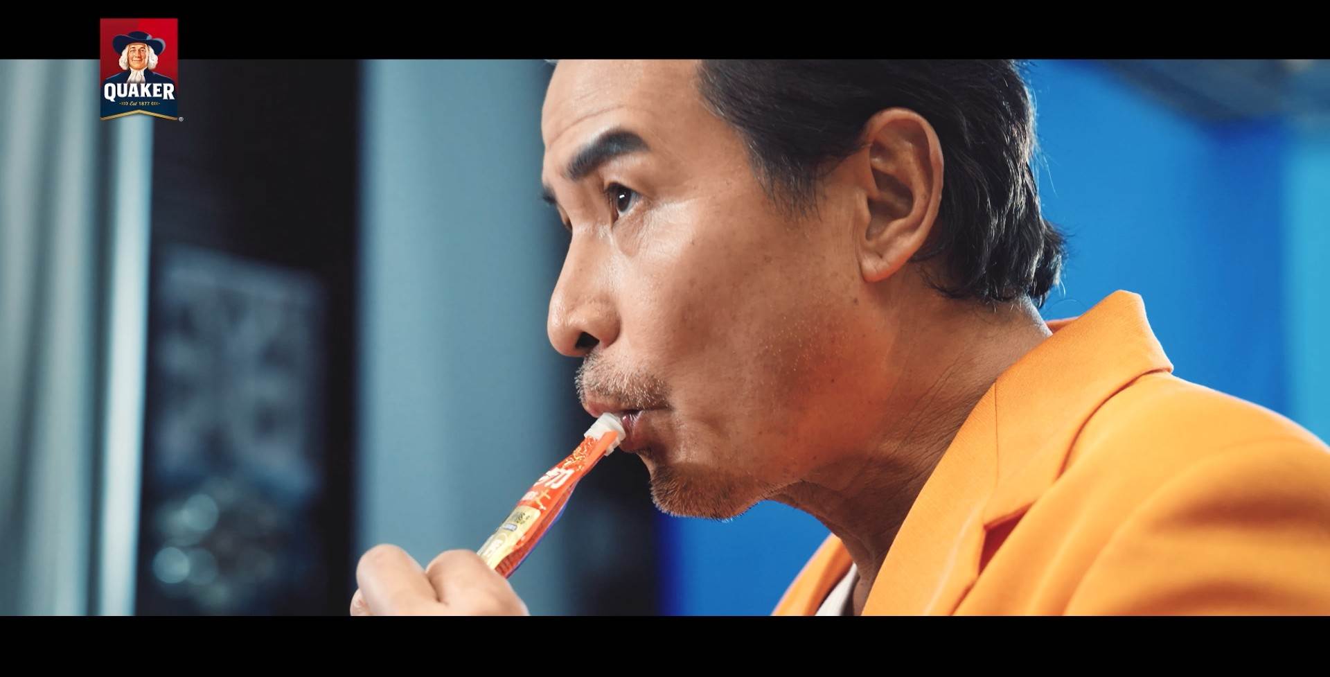 李銘順表示因為工作繁忙，常會利用休息及移動的時間進行保養，而「桂格優步力」的小巧凍狀行動包包裝就很適合。