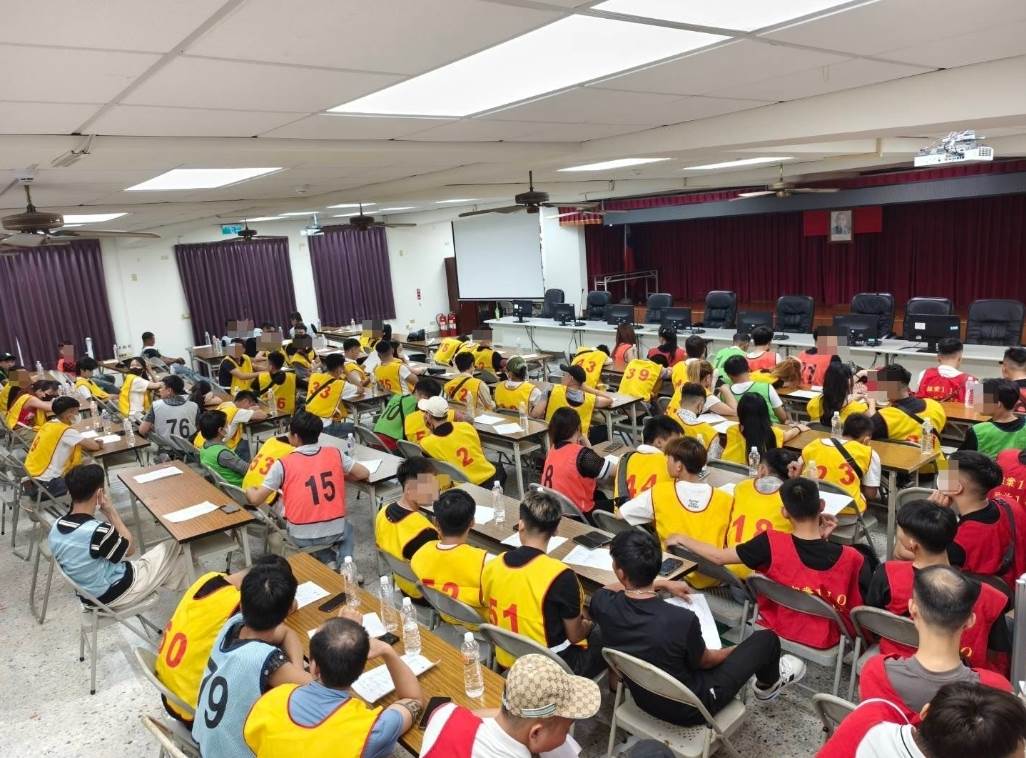 警方總計帶回涉案人員107人。（圖／翻攝畫面）