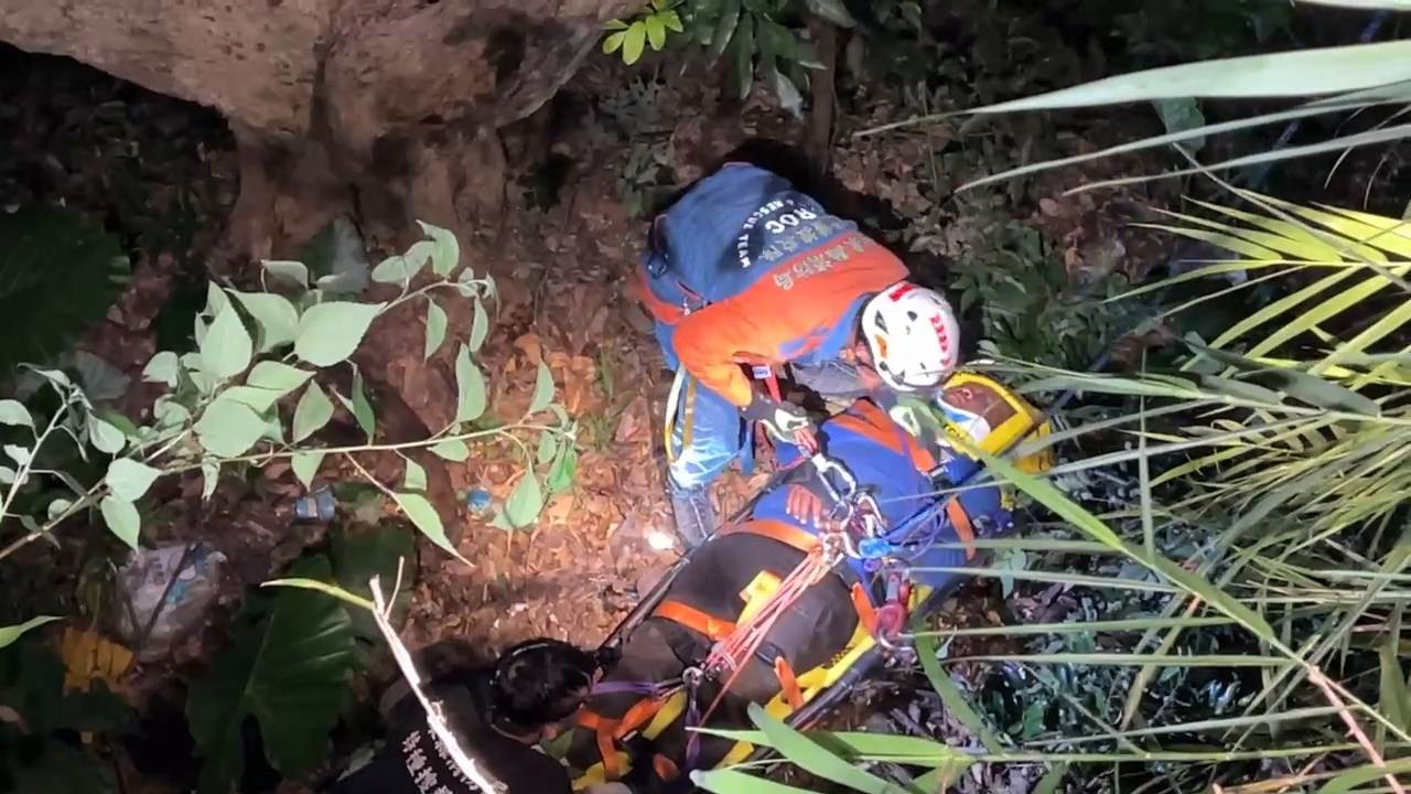 5FD7F87881720EFD6DBB599F7E4CF47C1D12AC39.mp4_snapshot_00.00