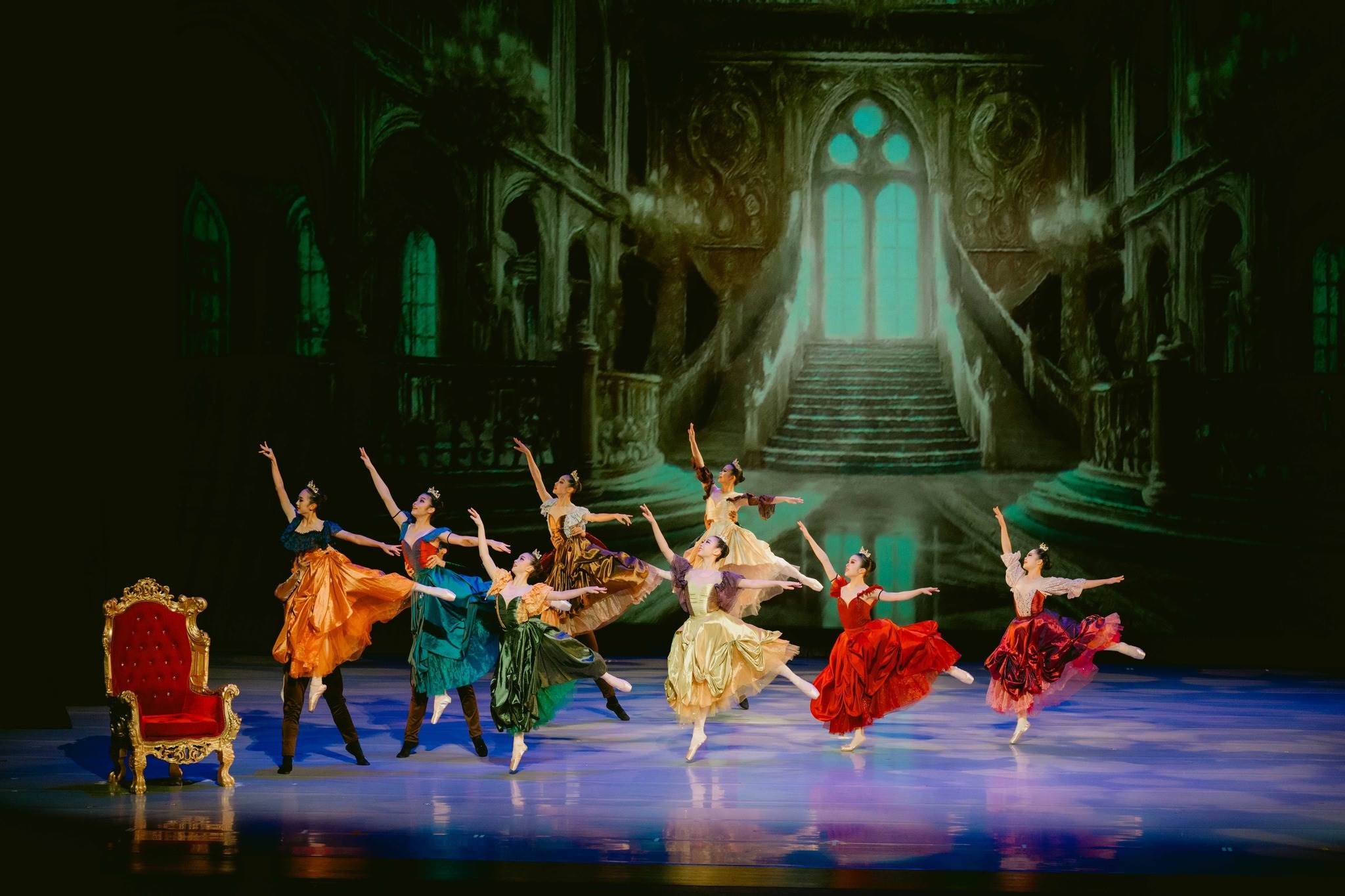 敦青舞蹈團X中壢青少年芭蕾XBallet Manila《白雪公主 Snow White》0