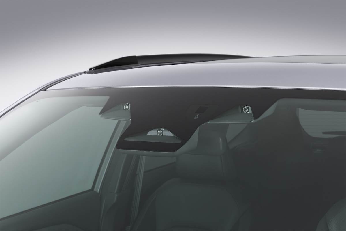 全車系標配8具安全氣囊，並搭載三鏡頭進階版的「EyeSight 4.0系統」。（圖／意美汽車提供）