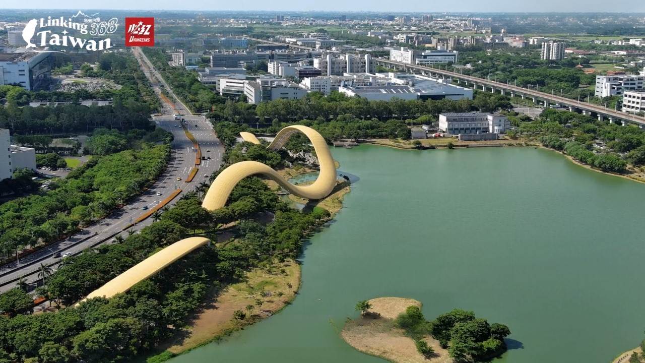 全台最大範圍的自行車道，全長14.7公里，共有四個點可以租借自行車，沿途都有樹蔭，不用擔心曬太陽或與車爭道。（圖／<a href='/search/tags/《Linking 368 Taiwan恁去台灣》/' target='_blank'>《Linking 368 Taiwan恁去台灣》</a>提供）