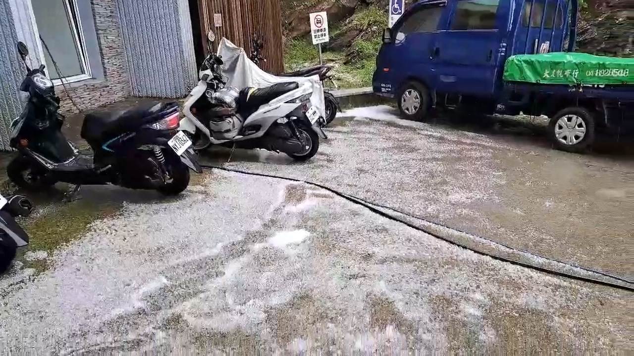 CECD742F8DA05C57048BFA6EAD9D5E43CFA78AC2.mp4_snapshot_00.00.809