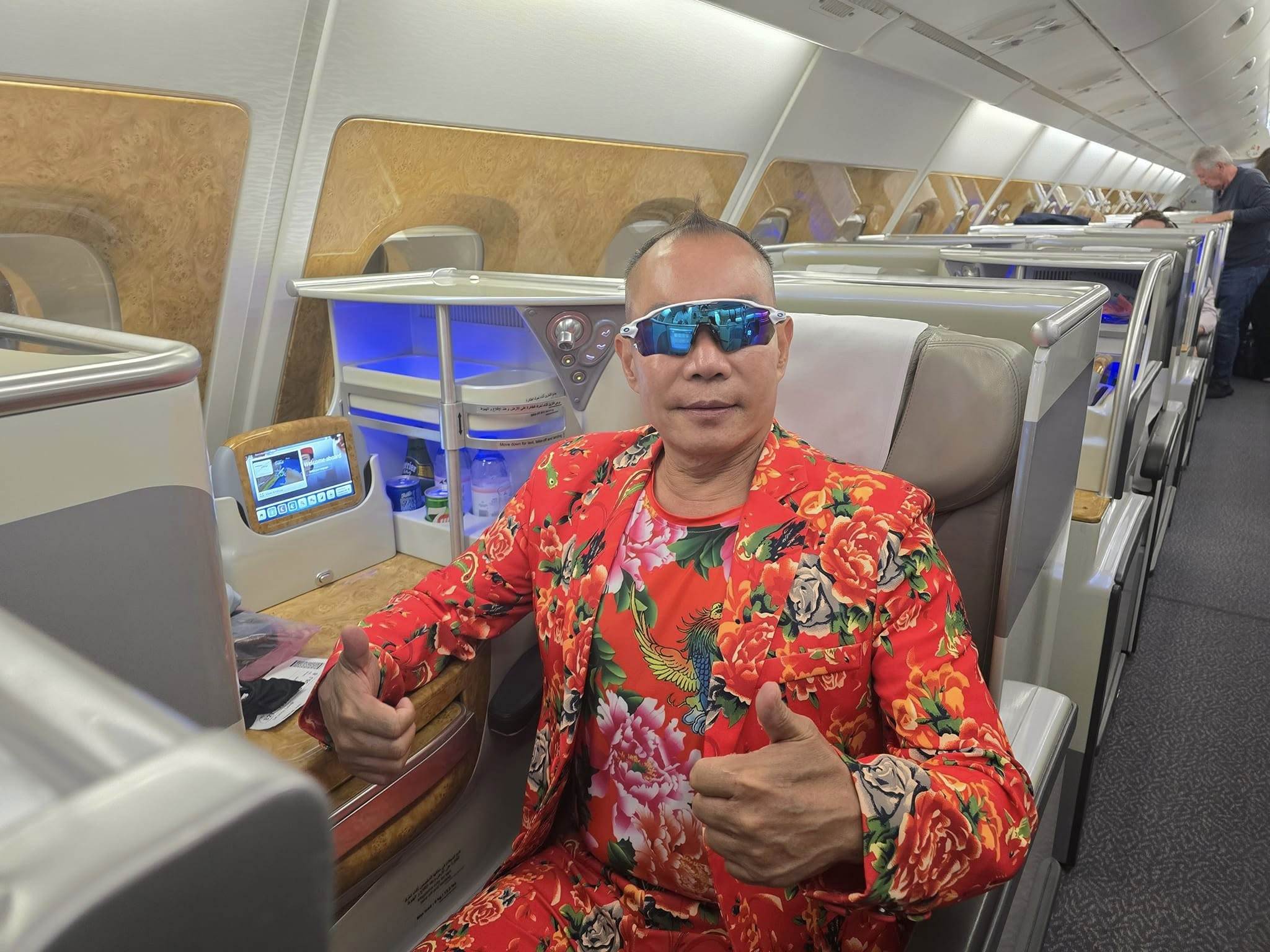 近日有網友在PTT論壇發文詢問：「竹北的吊車大王真的有錢嗎？」（圖／翻攝自啟德機械起重工程-股公司臉書）