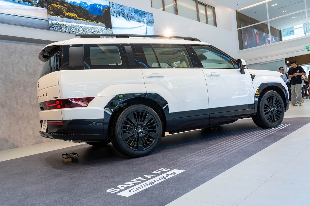 Santa Fe Calligraphy外觀導入Calligraphy專屬套件。（圖／林昱丞攝影）