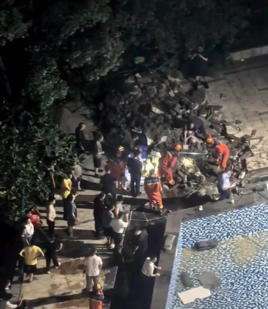 e6cf6820-15ff-4021-a8b0-9644da2c1a83