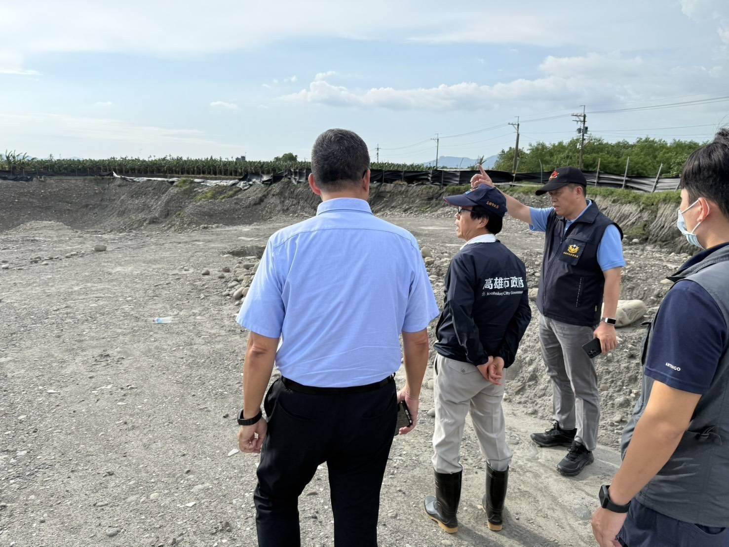 副市長林欽榮昨(8)日下午率跨局處親赴美濃農地勘查。翻攝畫面