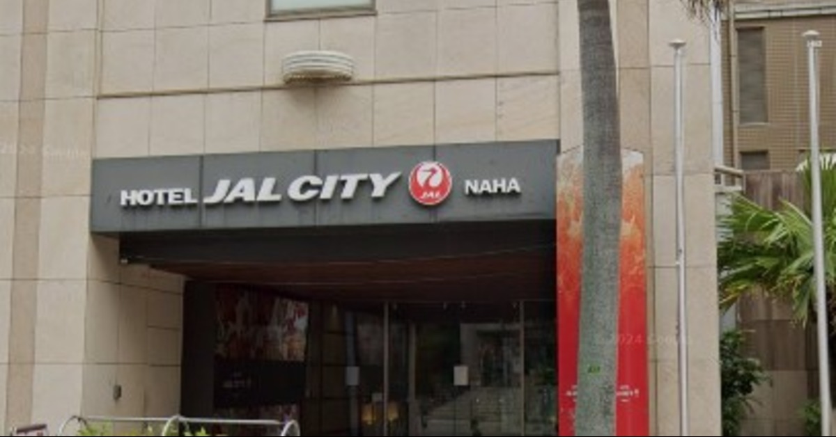 日本沖繩驚那霸國際通一家飯店通報，驚傳砍人命案。（圖／翻攝自Google map）