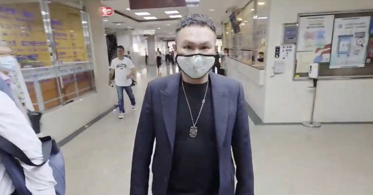 網紅超哥今日出庭。（圖／東森新聞）