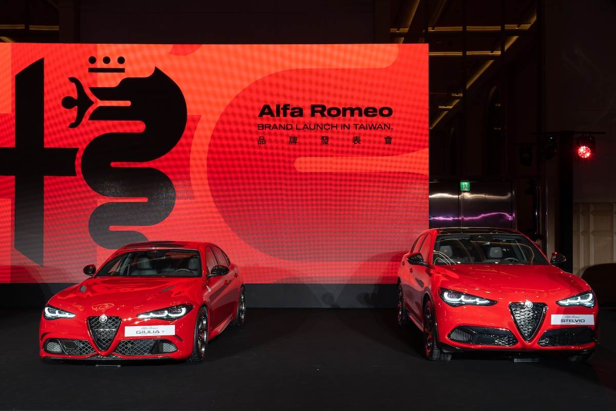 首發車款為Giulia（左）與Stelvio（右）。（圖／林昱丞攝影）