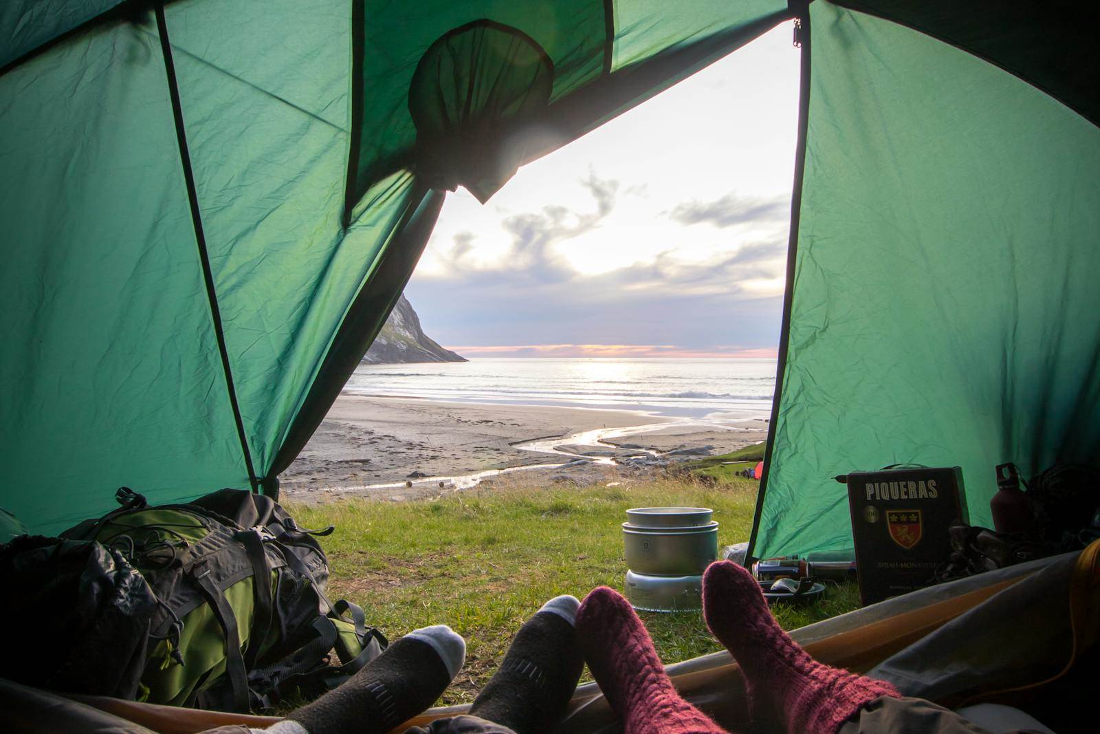 pexels-teemu-r-555088-1840421