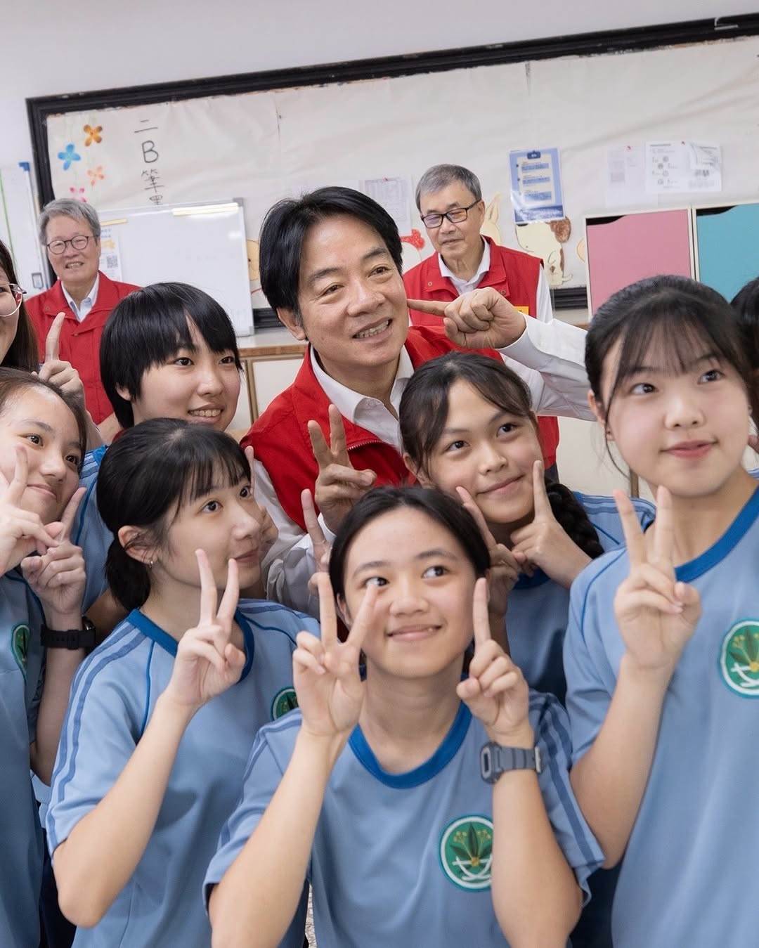 SaveClip.App_550885717_18136479250434196_260633712117518119_n