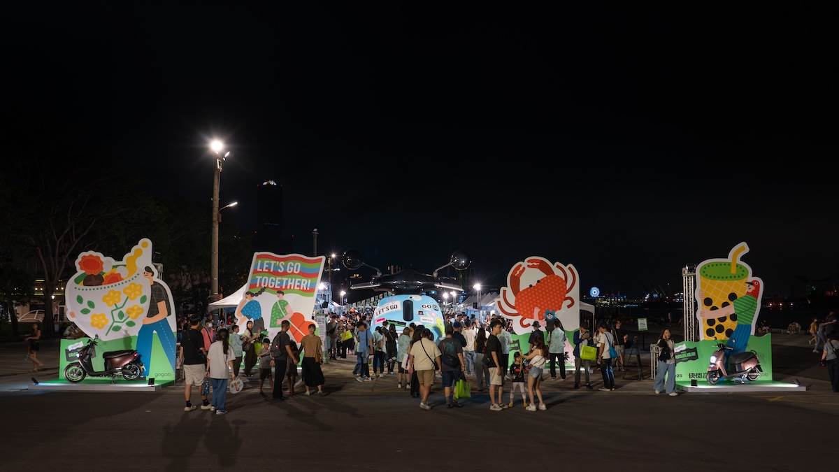 「高雄大市集」集結多家在地特色美食。(圖/林昱丞攝影)