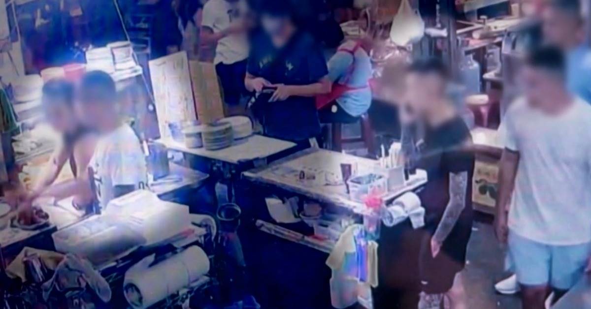 惡煞一連騷擾景美夜市5家攤商，嗆聲要不要繳租金，如果不繳錢的話，店就要換人做。（圖／翻攝畫面）