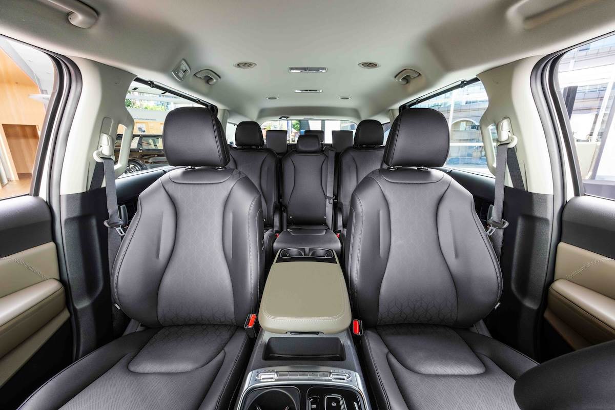 全新Carnival 8人座車型提供Apex與Signature兩種車型編成，高機能性8人座座艙具備靈活的彈性布局。（圖／台灣森那美起亞提供）