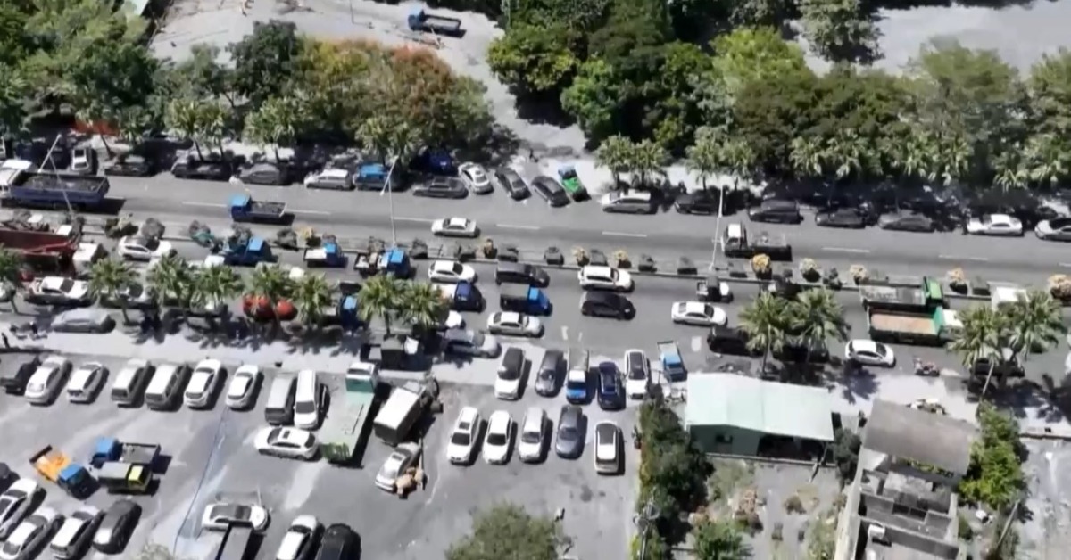 Re: [新聞] 「鏟子超人」塞爆新自強號 都在光復站下 