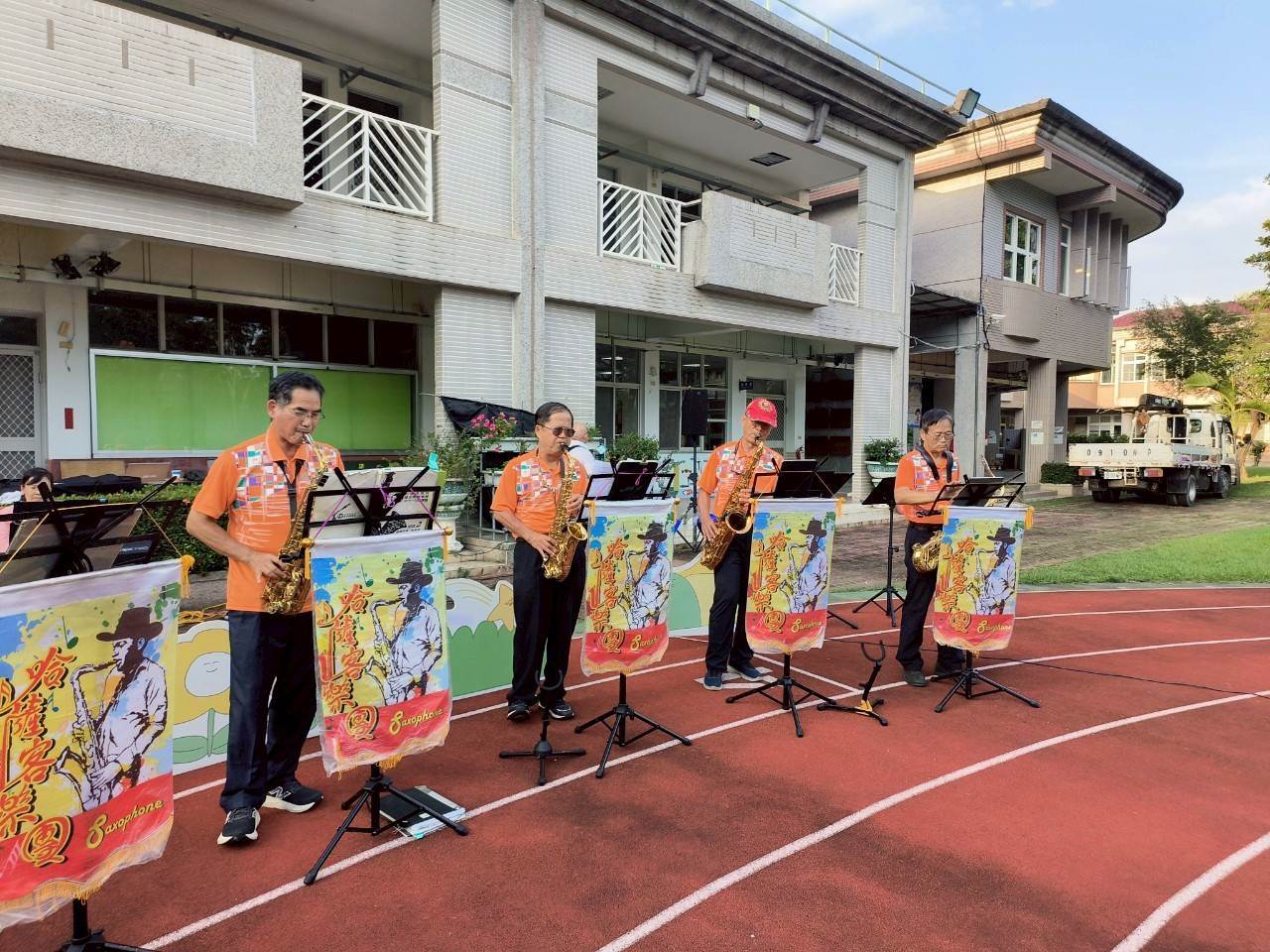 a0d103ef-6736-48f4-a092-ef5c8dbadb5d