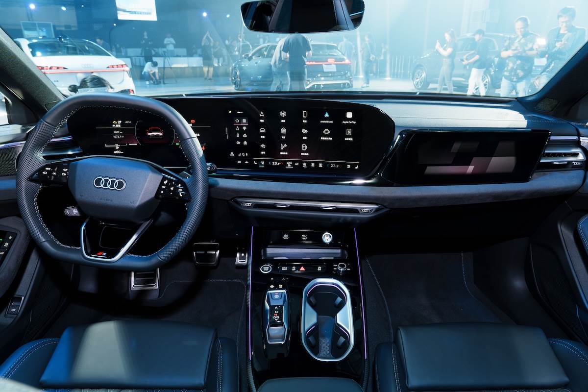 這是A6的內裝佈局，是不是差不多？（圖／林昱丞攝影）