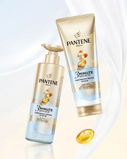 顛覆傳統護髮黏膩感 ，修護同時依舊蓬鬆豐盈- 3分鐘奇蹟洗護 。（圖／潘婷提供） 