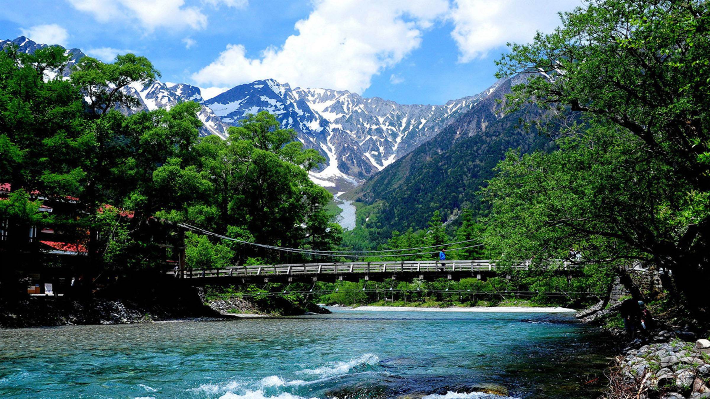 【上高地】被譽為「神的故鄉」，是日本阿爾卑斯山脈中的自然寶庫。（圖／找到了旅行社提供）