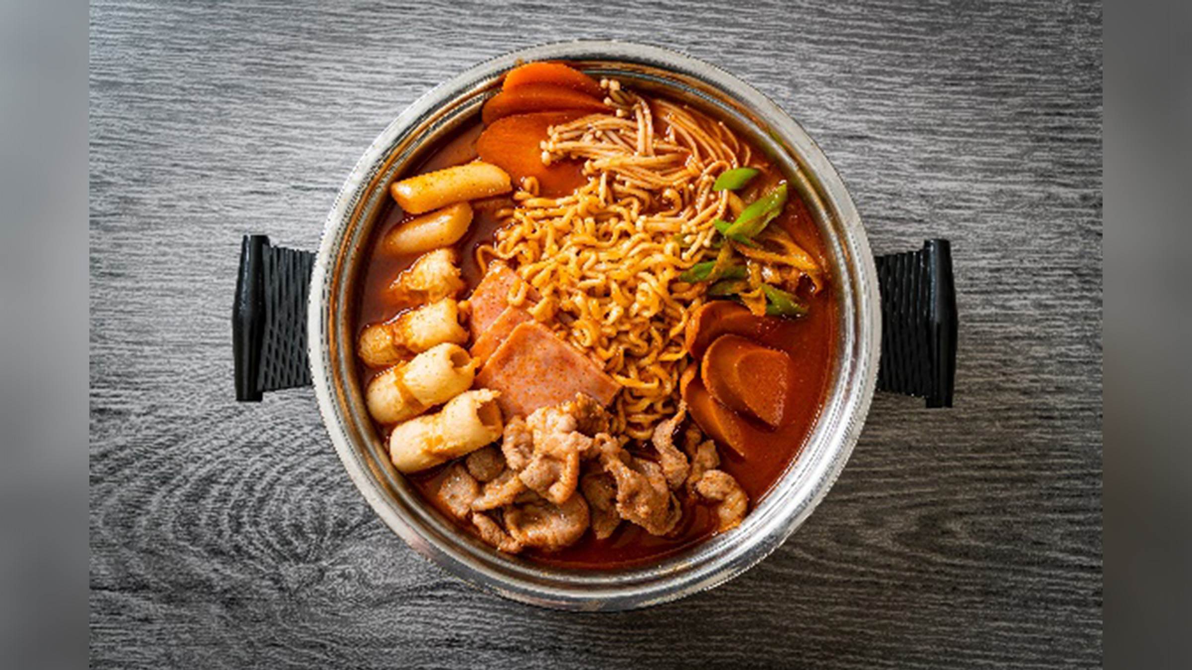 金剛部隊鍋。（圖／找到了旅行社提供）