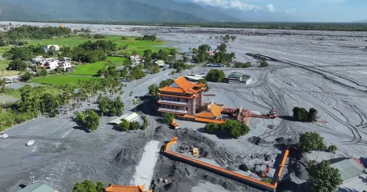 花蓮馬太鞍溪堰塞湖溢流,災情慘重。(圖/東森新聞)