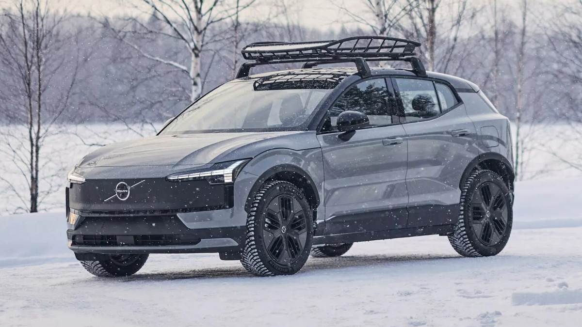 Volvo為EX30加入Cross Country版本，強化它在戶外越野風格與設計感上的吸引力。（圖／Volvo提供）