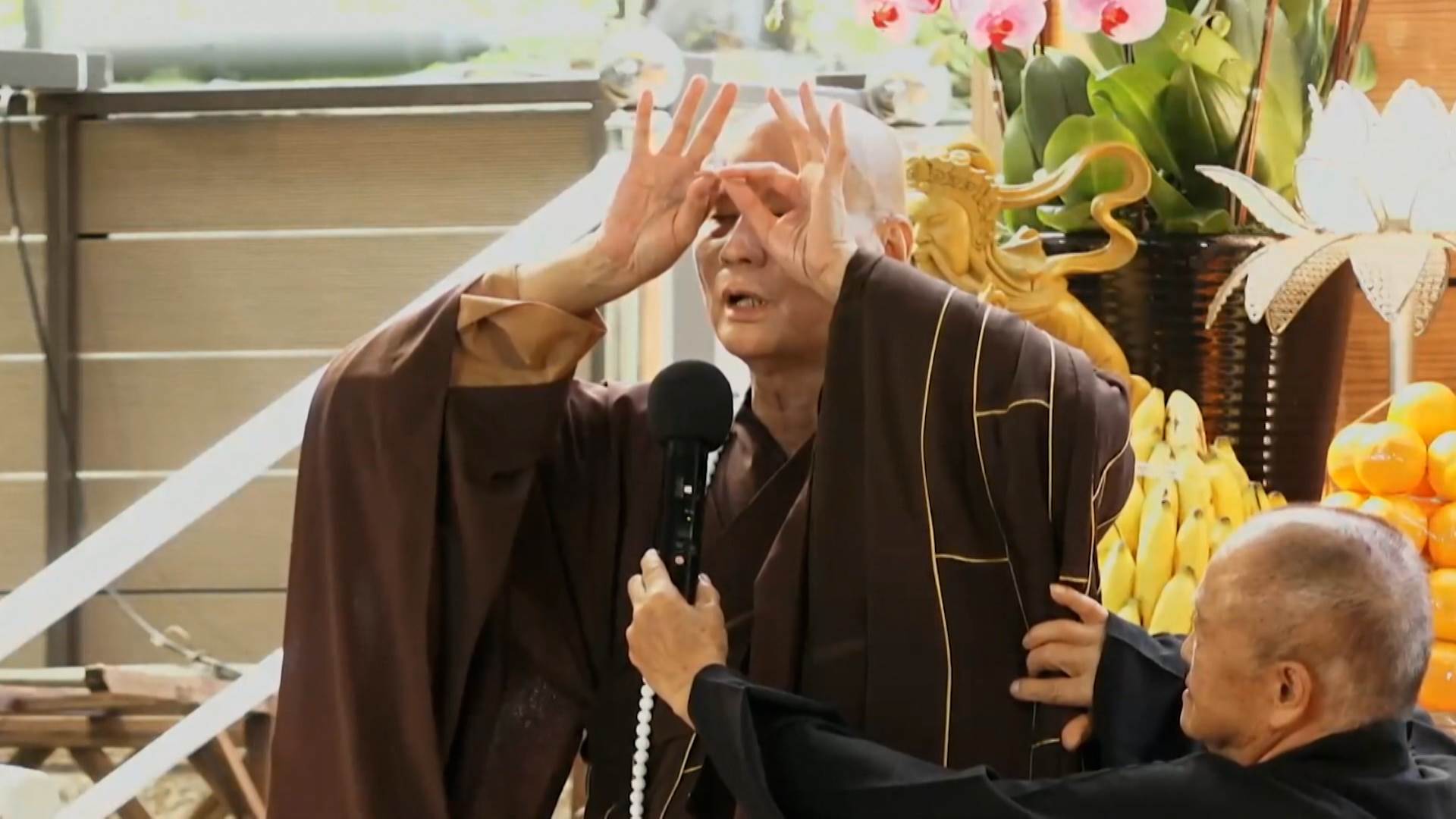 20251014-013-J1.mxf.01_01_31_11.Still002