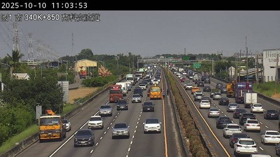 附圖3-國1南向340.6公里處發生2輛小客車追撞事故