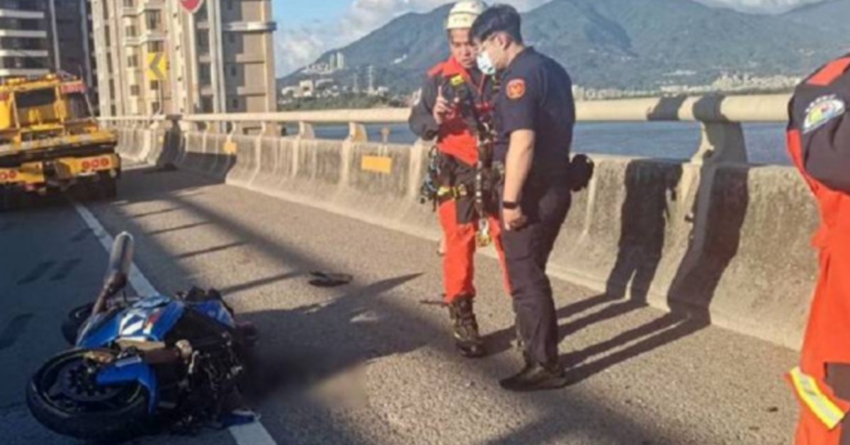 新北市台64線快速道路今（10）日下午驚傳重大車禍。（圖／翻攝畫面）